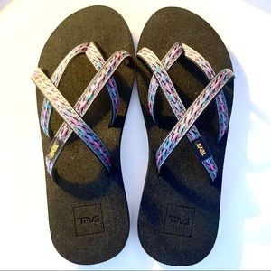 TEVA Olowahu Womens Sandal